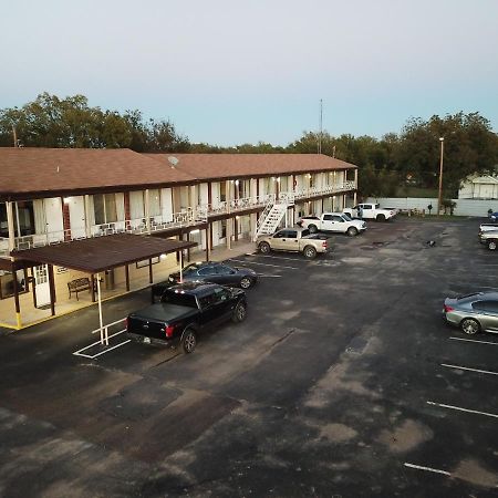Executive Inn San Saba Екстер'єр фото